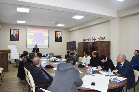 Azərbaycanda xidmət sahəsində çalışan işçilər üçün təlimlər təşkil edilib