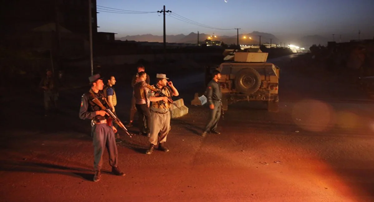 Blast rocks Afghanistan, 1 dead, 9 wounded