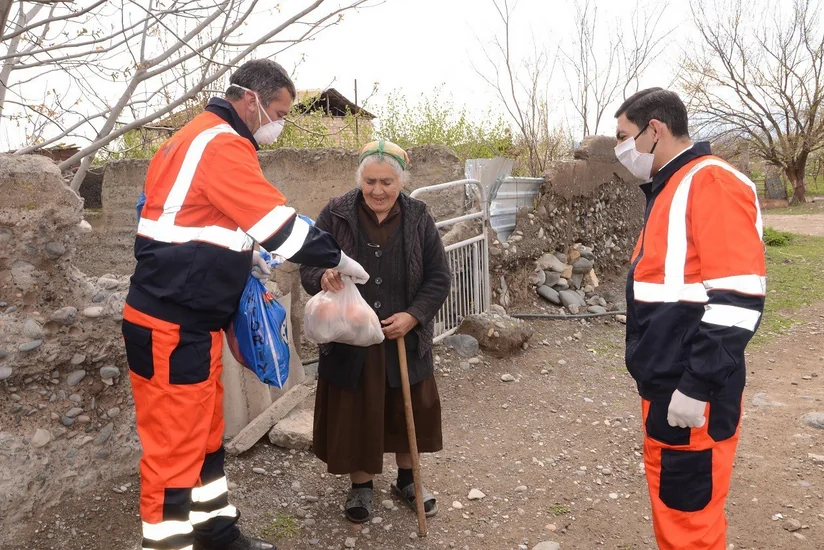 AAYDA daha 1 000 aztəminatlı ailələrə ərzaq paylayıb