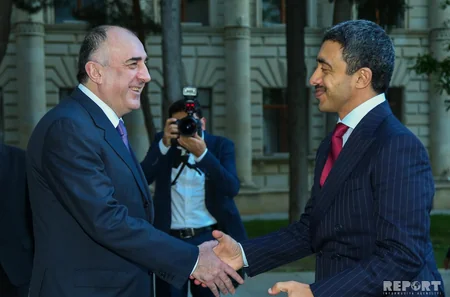 Azərbaycan və BƏƏ XİN başçıları arasında görüş keçirilib