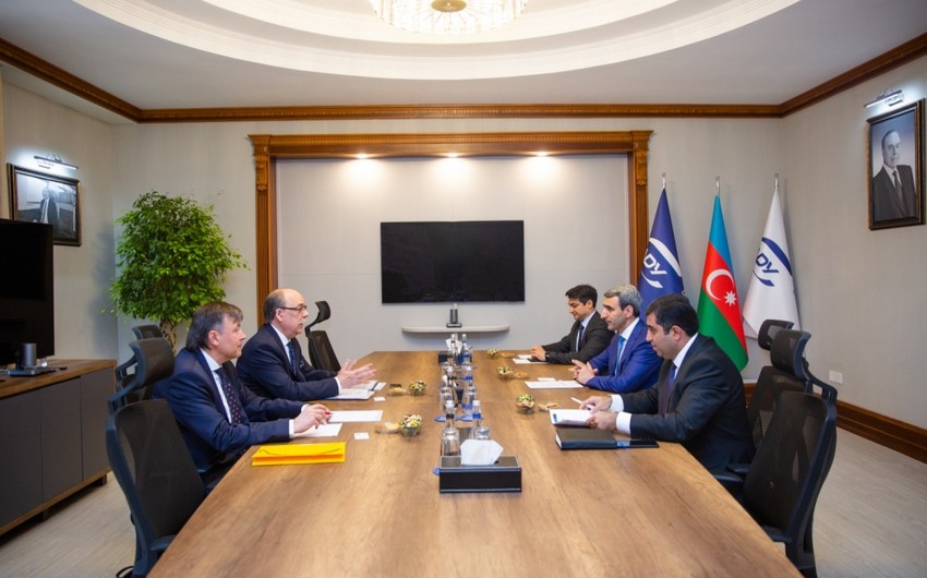 ADY sədri Dəmir Yolları Əməkdaşlıq Təşkilatının rəhbəri ilə görüşüb