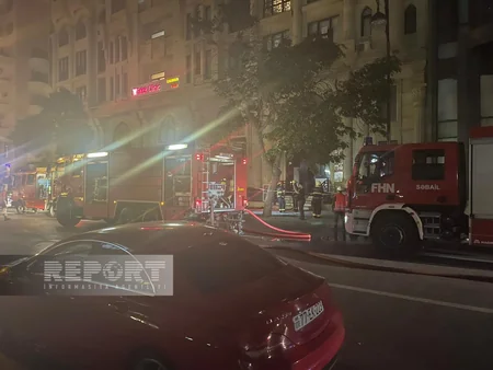 Bakıda restoranda güclü yanğın baş verib - VİDEO - YENİLƏNİB