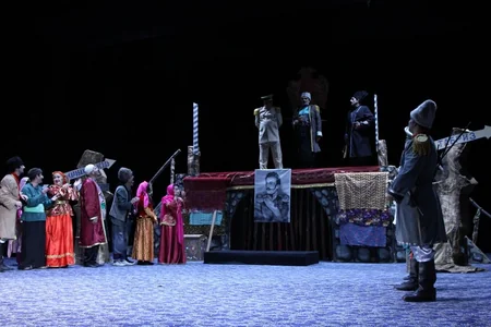 Sumqayıt teatrı yeni mövsümü əsaslı təmirdən çıxan binada açıb