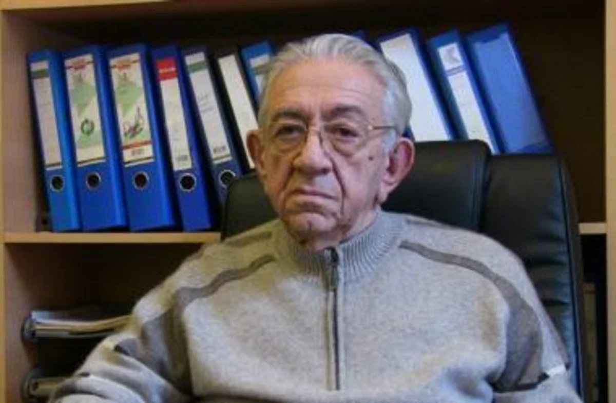 Vəfa Quluzadə oğlunun yanında dəfn olunacaq