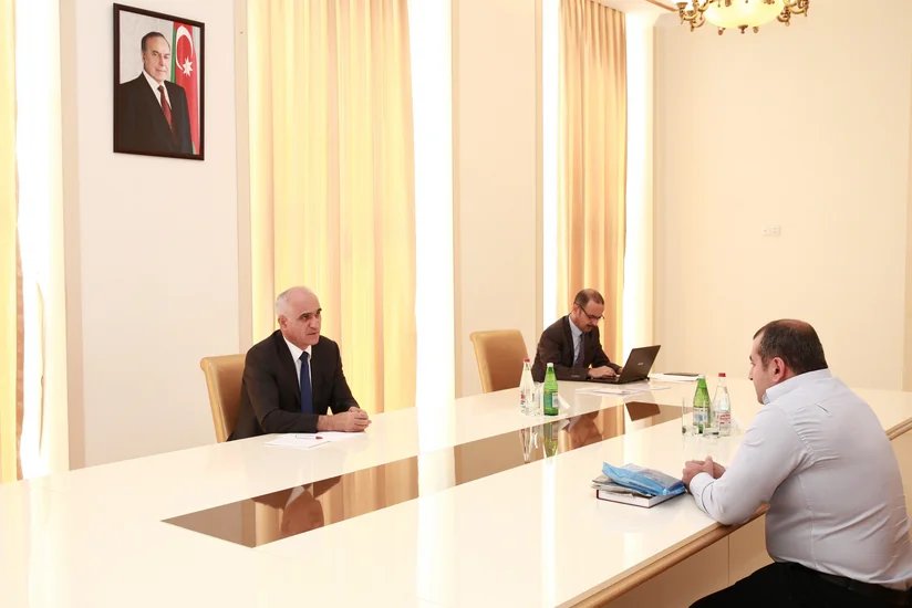 İqtisadiyyat naziri Göygöldə vətəndaşları qəbul edib