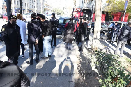 Bakıda iki avtomobilin toqquşması səkidə dayanan qadının ölümünə səbəb olub