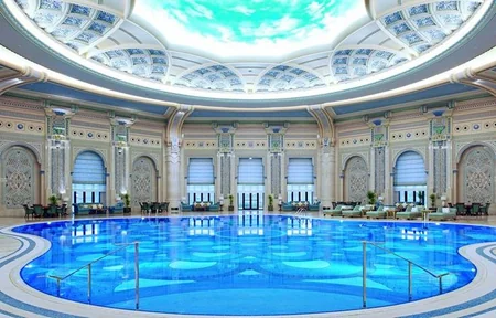 Səudiyyə Ərəbistanının həbs olunan şahzadələrinin saxlanıldığı yerin görüntüləri yayılıb - FOTO