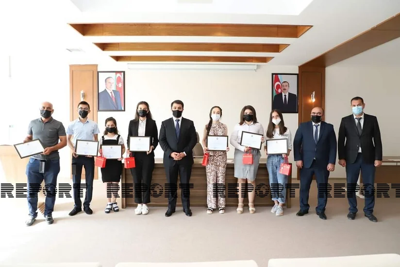Neftçalada yüksək bal toplayan gənclərlə görüş keçirilib 