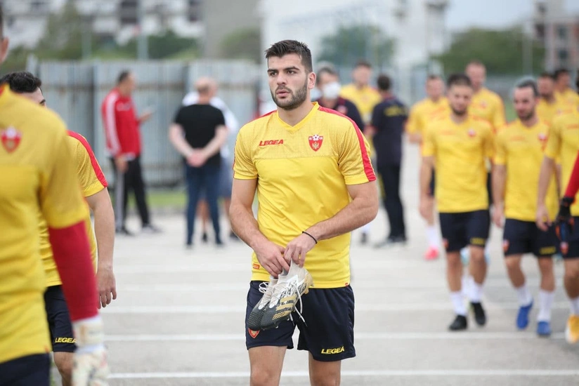 Monteneqrolu futbolçu: Azərbaycanla matçda qələbə üçün hər şeyi edəcəyik