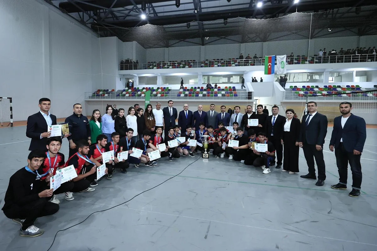 Müstəqillik Gününə həsr olunmuş voleybol üzrə rayon turnirinin final mərhələsi keçirilib