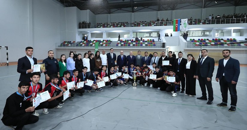 Müstəqillik Gününə həsr olunmuş voleybol üzrə rayon turnirinin final mərhələsi keçirilib