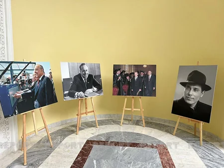Moskvada Heydər Əliyevin xatirəsi anılıb