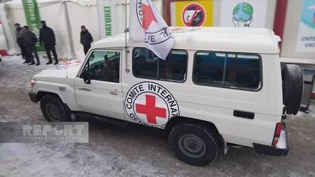 Автомобили МККК беспрепятственно проехали из Лачына в Ханкенди
