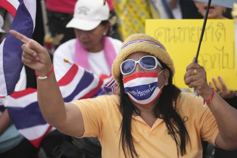 Tailandda hakimiyyətə qarşı etirazlar başlayıb