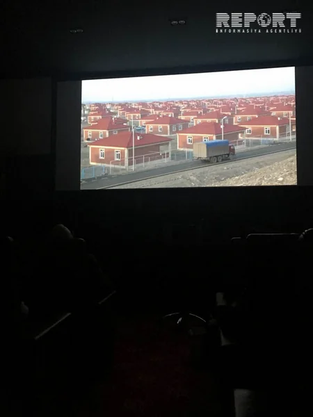 Parisdə “Qarabağ, mən səni tərk etmirəm“ sənədli filmi nümayiş etdirilib - FOTO