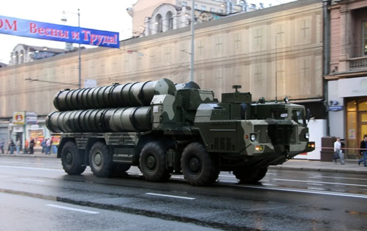 Премьер Израиля осудил решение России о поставках С-300 Ирану