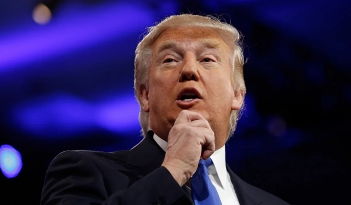 Donald Tramp interneti bağlamağı təklif edib