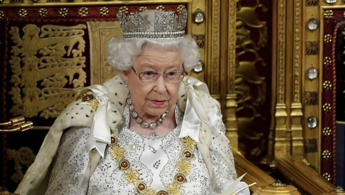 Queen's birthday salute cancelled over coronavirus outbreak