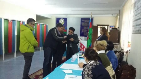 AŞPA-nın müşahidəçi missiyası Azərbaycanda keçirilən parlament seçkilərinin gedişini izləyir - FOTO