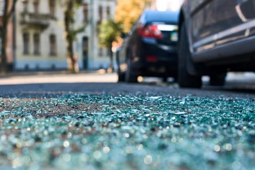 В Евлахе столкнулись два автомобиля, есть пострадавшие