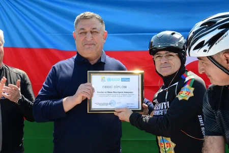 Bakıda “Az avtomobil, çox həyat” devizi altında veloyürüş keçirilib