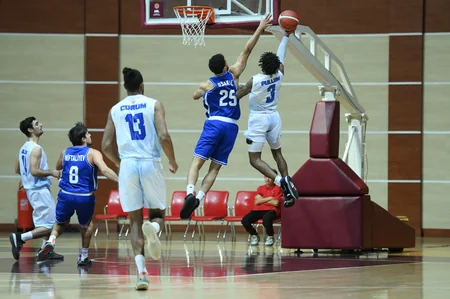 Azərbaycan Basketbol Liqası: Sabah inamlı qələbə qazanıb