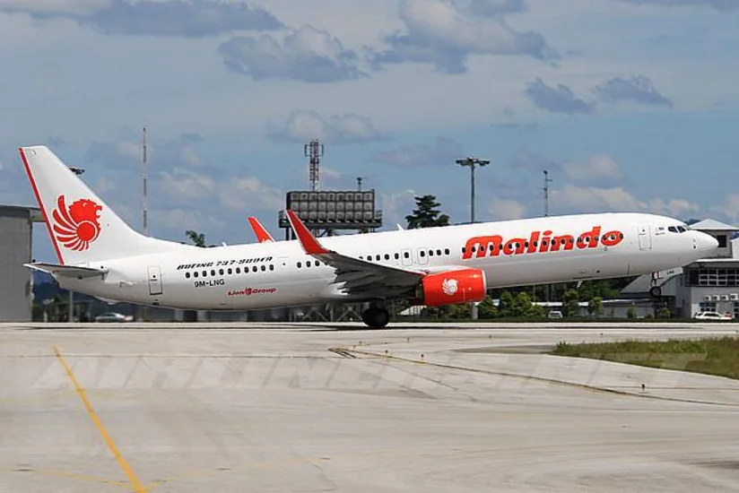 ​Texniki problem səbəbindən Boeing Malayziyanın şərqində təcili eniş edib