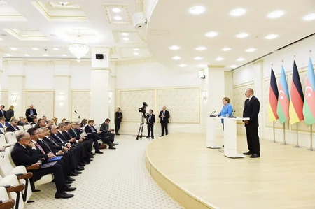 Azərbaycan Prezidentinin və Almaniyanın Federal Kanslerinin birgə mətbuat konfransı olub