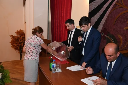 Pirallahıda salınan yeni kompleksdə məcburi köçkünlərin yerləşdirilməsinə başlanılıb