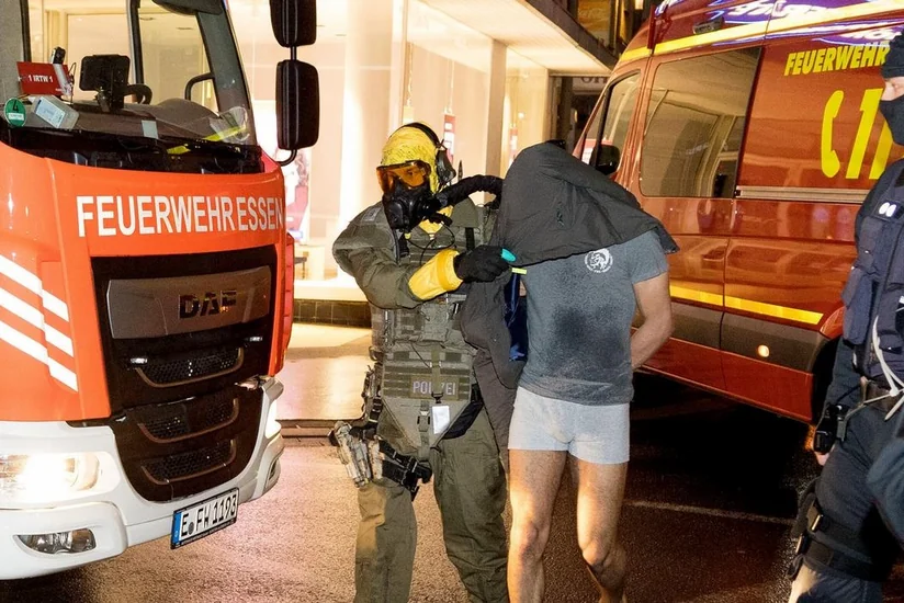 Almaniyada terror aktı törətmək istəyən iranlılar saxlanılıb