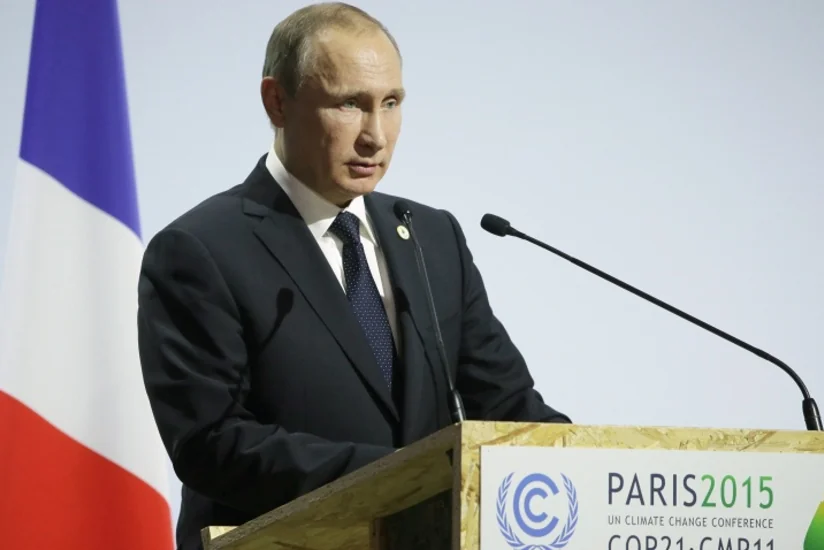 ​Putin: Türkiyə Su-24ü İŞİD-in neft nəqlinin təhlükəsizliyini təmin etmək üçün vurub