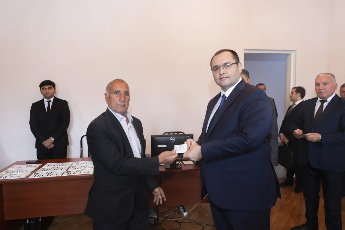 Məcnun Məmmədov Şamaxıda vətəndaşları qəbul edib