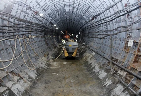 Bakı metrosunun tunellərində dəmir-beton bloklar ağac şpalları əvəz edəcək