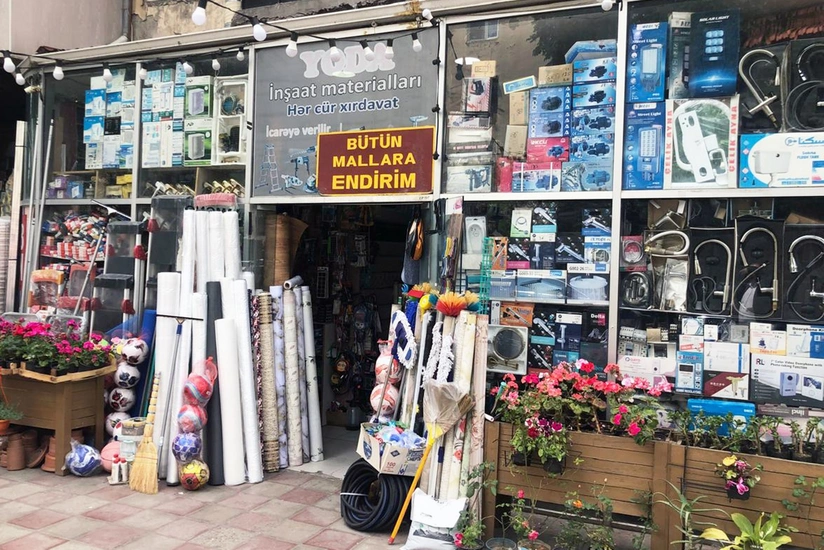 Dövlət Vergi Xidməti Kartdan karta üsulu ilə işləyən 43 sahibkara maliyyə sanksiyaları tətbiq edib