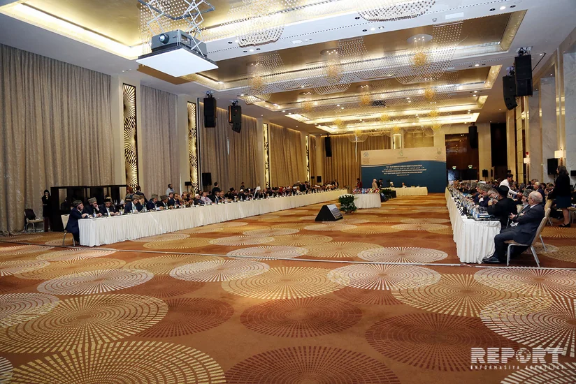 Bakıda keçirilən beynəlxalq konfransın iştirakçıları dövlət başçılarına, beynəlxalq təşkilatlara və dini liderlərə müraciət ünvanlayıb - TAM MƏTN