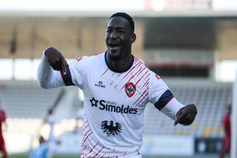 Kolumbiyalı hücumçunun Neftçiyə transferi baş tutmayıb