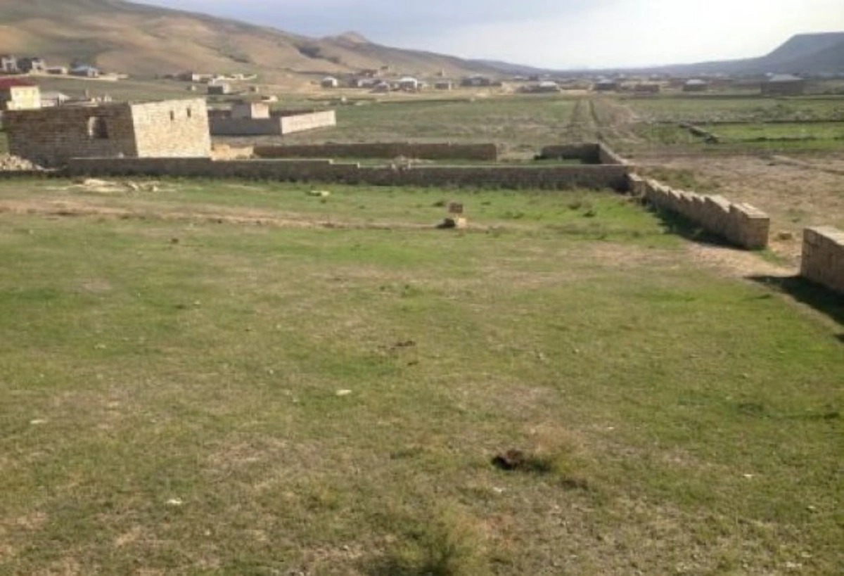 Number of lands put up for sale in Baku up 19% in last two years