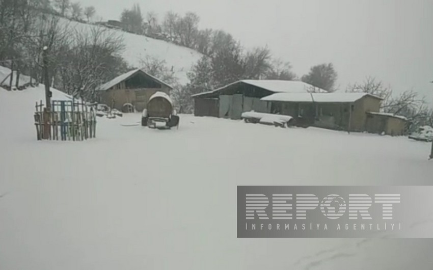 Traffic restored on Jalilabad-Yardimli road closed due to heavy snow 