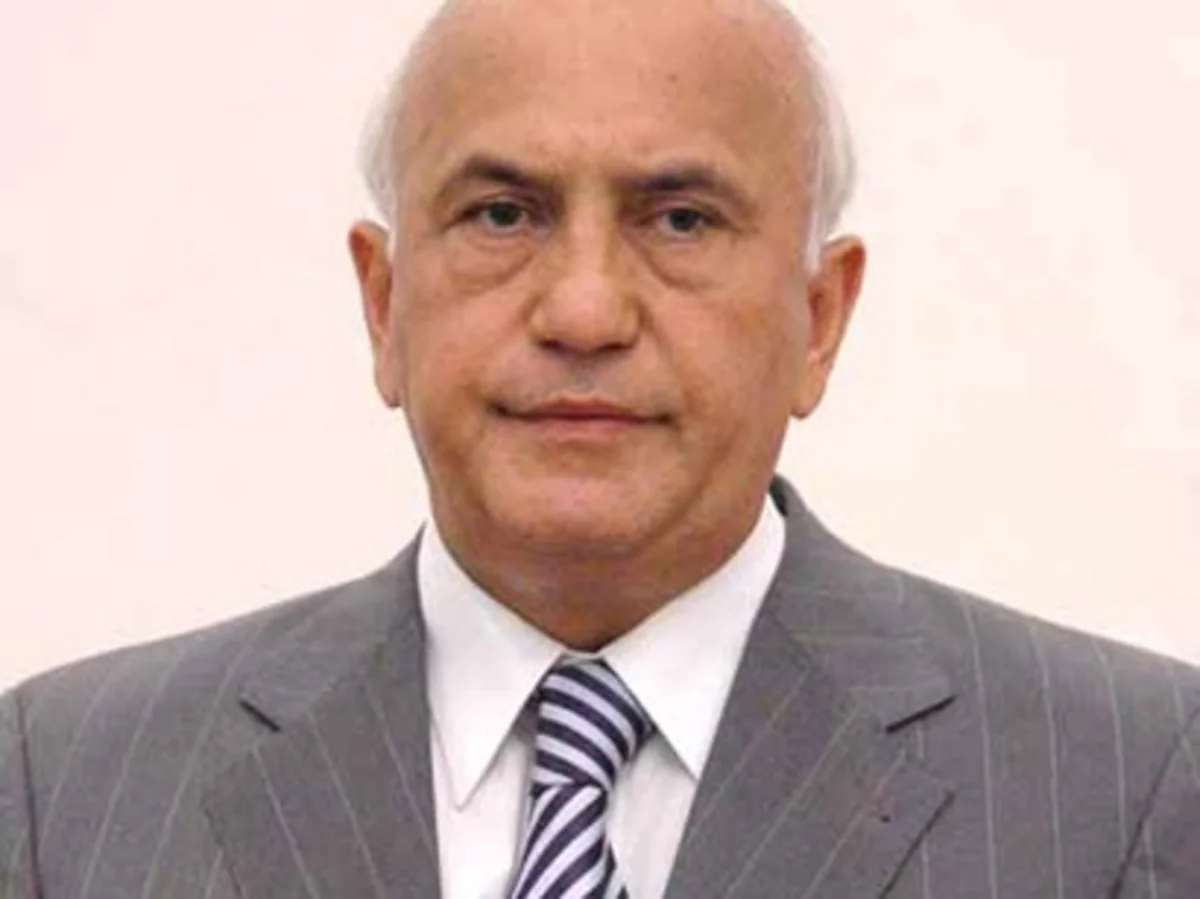 Prezident İlham Əliyev Əli İnsanovu əfv edib