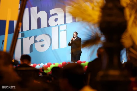 YAP Bakının mərkəzində qələbə mitinq-konserti keçirib - FOTO