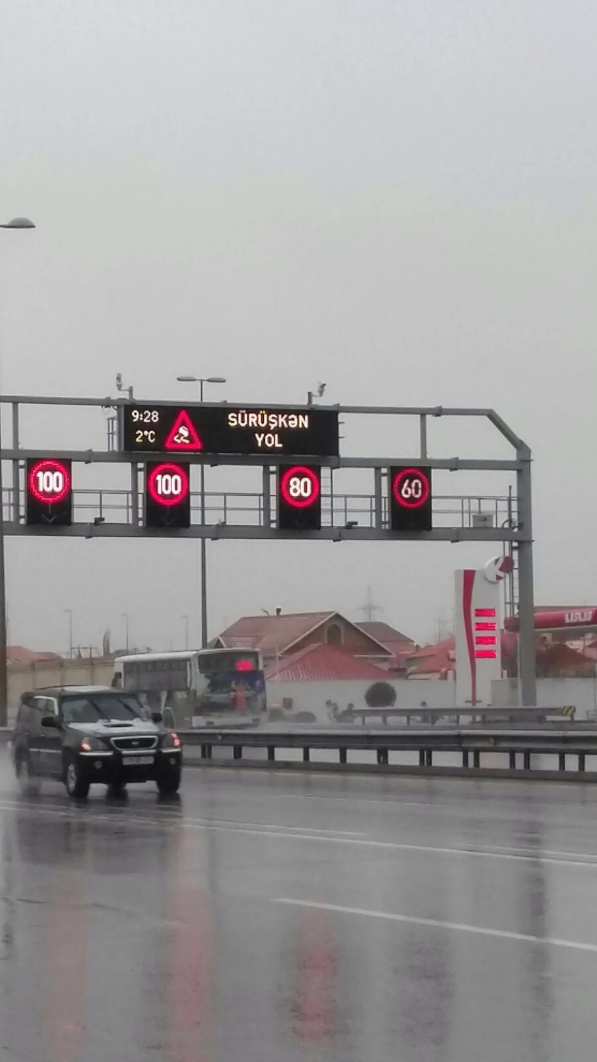 Bakı yollarında sürət həddi azaldılıb