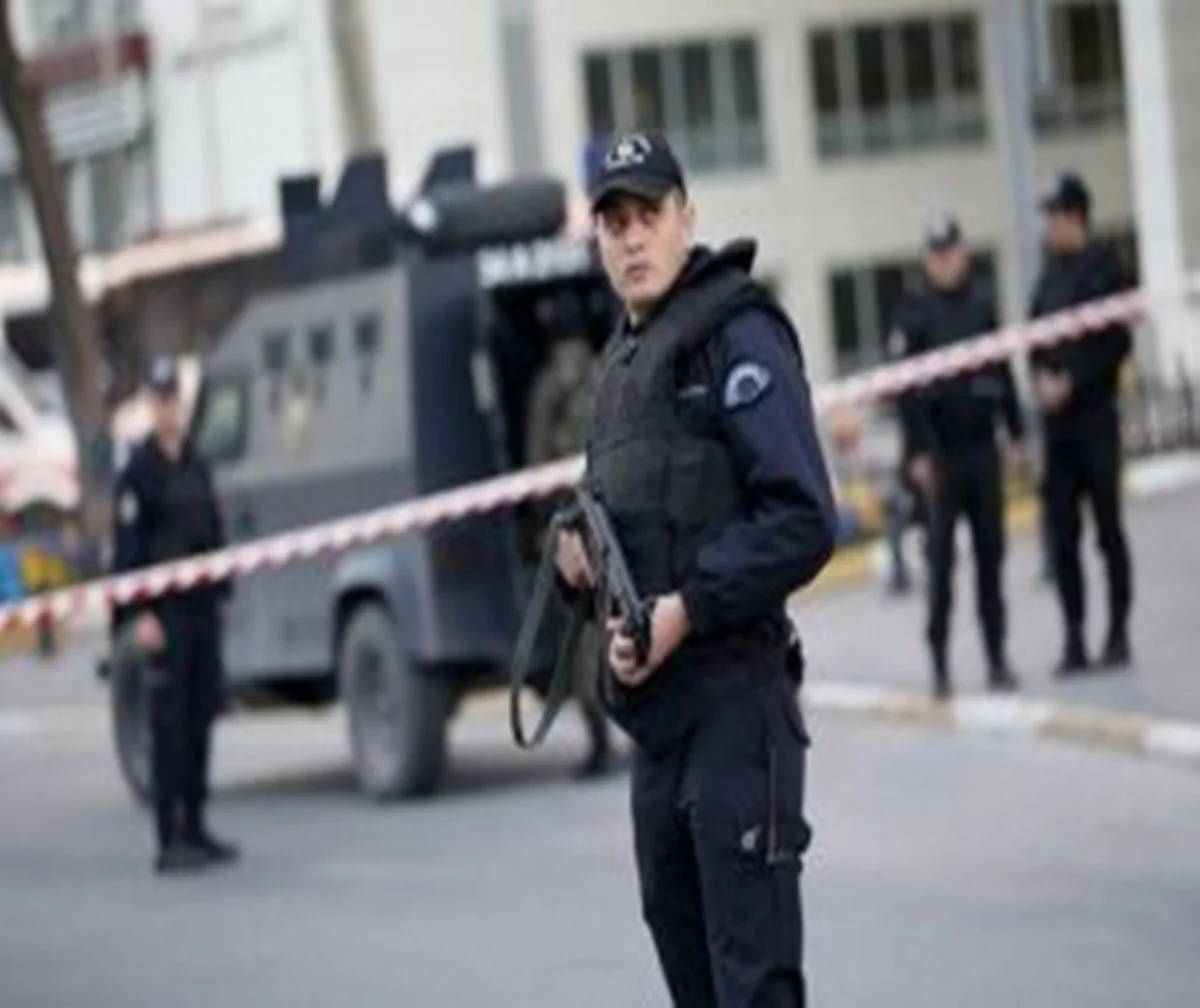 Diyarbakırda şəhid polis əməkdaşlarının sayı 3-ə çatıb - YENİLƏNİB