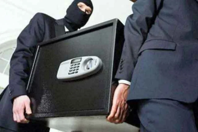 Dövlət Komitəsindən seyf oğurlayan keçmiş məhkuma hökm oxunub