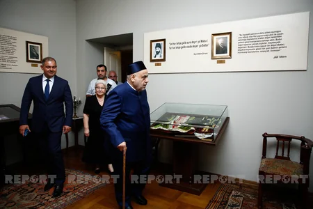 QMİ sədri Tbilisidə Azərbaycan Mədəniyyəti Muzeyini ziyarət edib