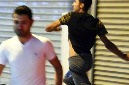 ​Türkiyədə baş vermiş kütləvi davada 14 nəfər xəsarət alıb - FOTO