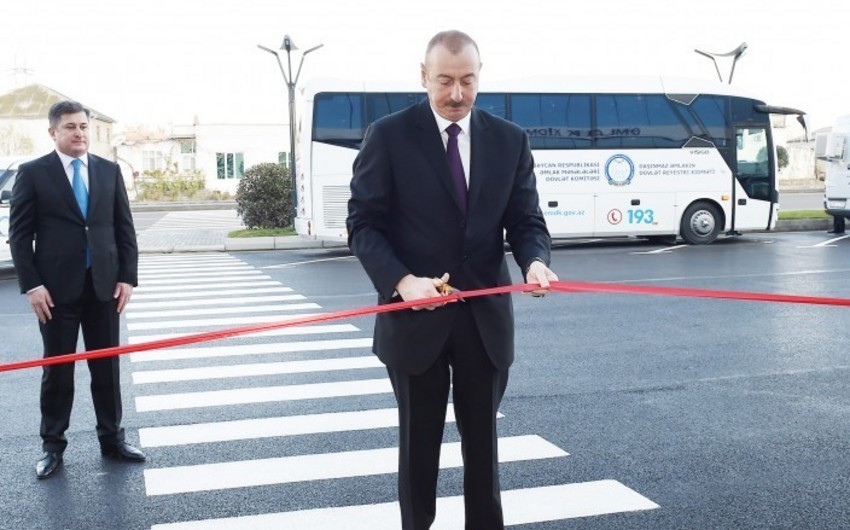 Prezident Əmlak Məsələləri Dövlət Komitəsinin yeni Əmlak Xidmətləri Məkanının açılışında iştirak edib - YENİLƏNİB