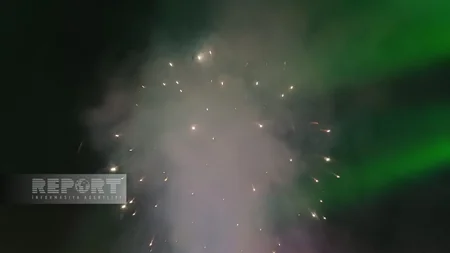 Naxçıvan Həmrəylik Gününü və Yeni ili möhtəşəm atəşfəşanlıqla qarşılayıb