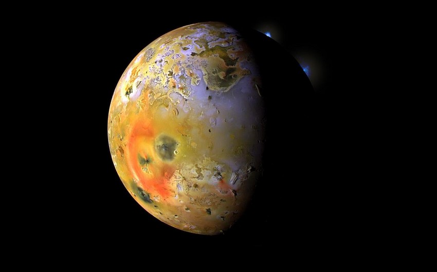 Bir ili 3,14 sutkaya bərabər olan planet tapılıb