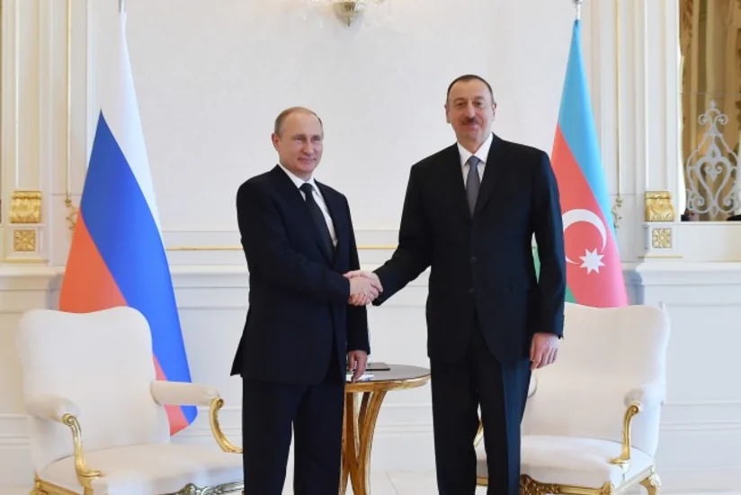 Президент Азербайджана позвонил Владимиру Путину