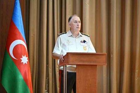 Təlim və Tədris Mərkəzində Silahlı Qüvvələr Günü münasibətilə təntənəli mərasim keçirilib